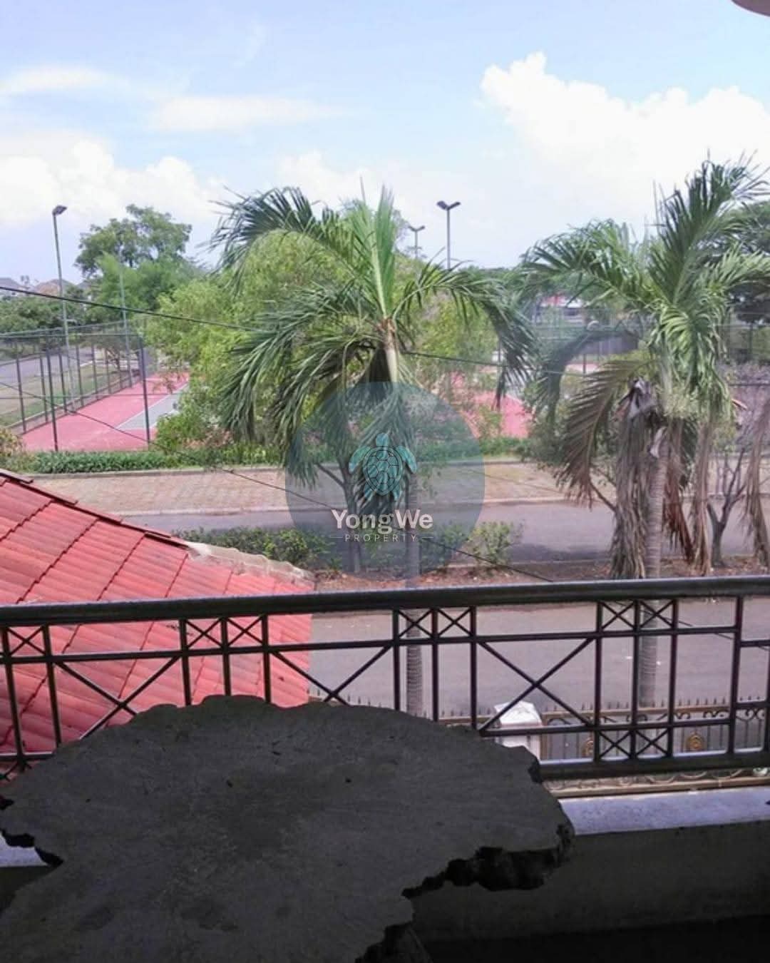 Tampak Depan